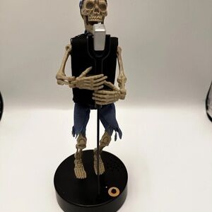 Singing Skeleton Blue Bandana Halloween Decor Battery